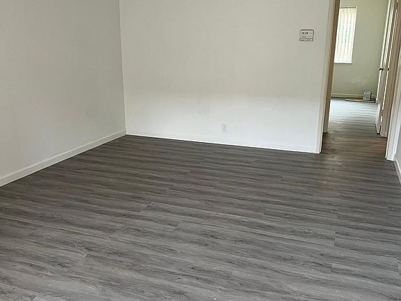 5th image of 739 Arcadia Ave APT 2