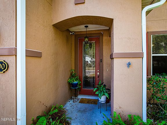 5th image of 76100 DEERWOOD Drive