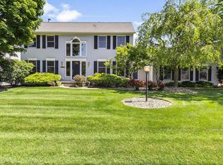 5300 Discovery Dr SE, Kentwood, MI 49508