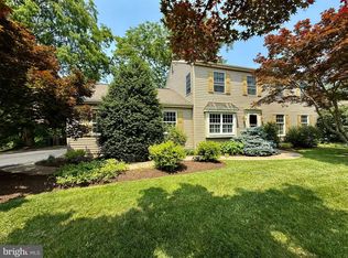 938 Greystone Dr, West Chester, PA 19380