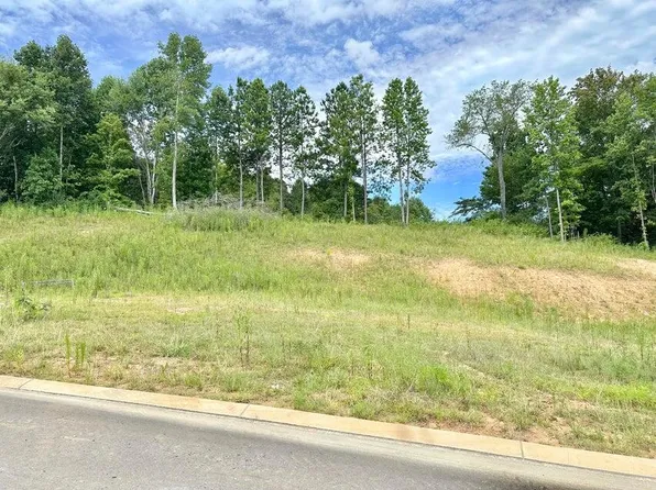 1260 Angie Ln NE, Cleveland, TN 37312