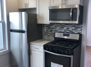 3086 37th St APT 2F, Astoria, NY 11103