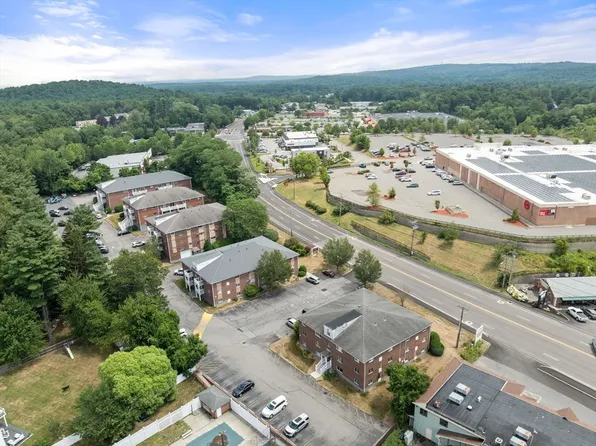 608 Boston Post Rd E APT 11, Marlborough, MA 01752