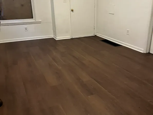 1452 N 37th St, Milwaukee, WI 53208