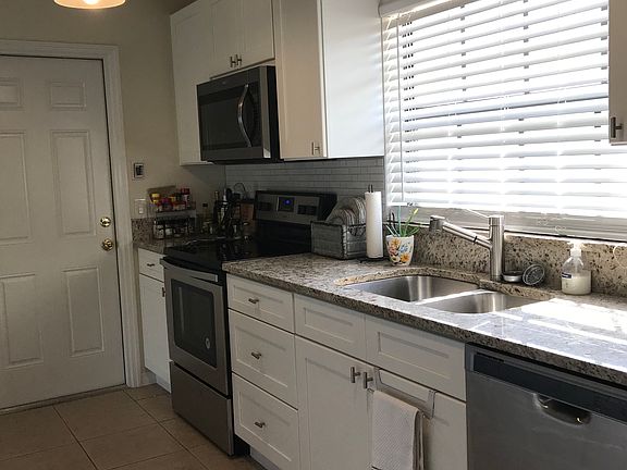 5th image of 3057 Sweet Pine Dr