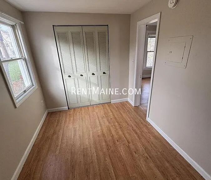 38 Oak St #2 — Photo 5
