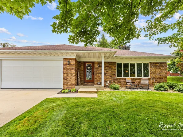 25 Coventry Chase #25, Joliet, IL 60431