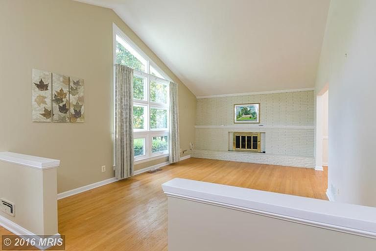 1st image of 7124 Park Terrace Dr