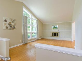 7124 Park Terrace Dr, Alexandria, VA 22307