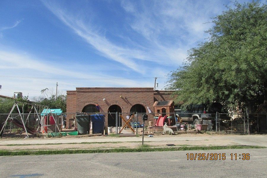 1st image of 4758 S 11th Ave