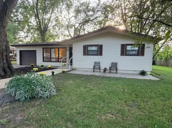 1263 Theresa Ln, Bourbonnais, IL 60914