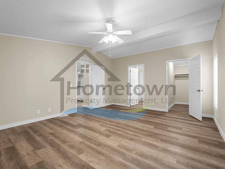 60 Short Dr — Photo 16