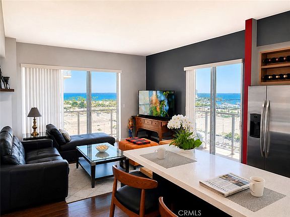 4th image of 388 E Ocean Blvd Unit 803