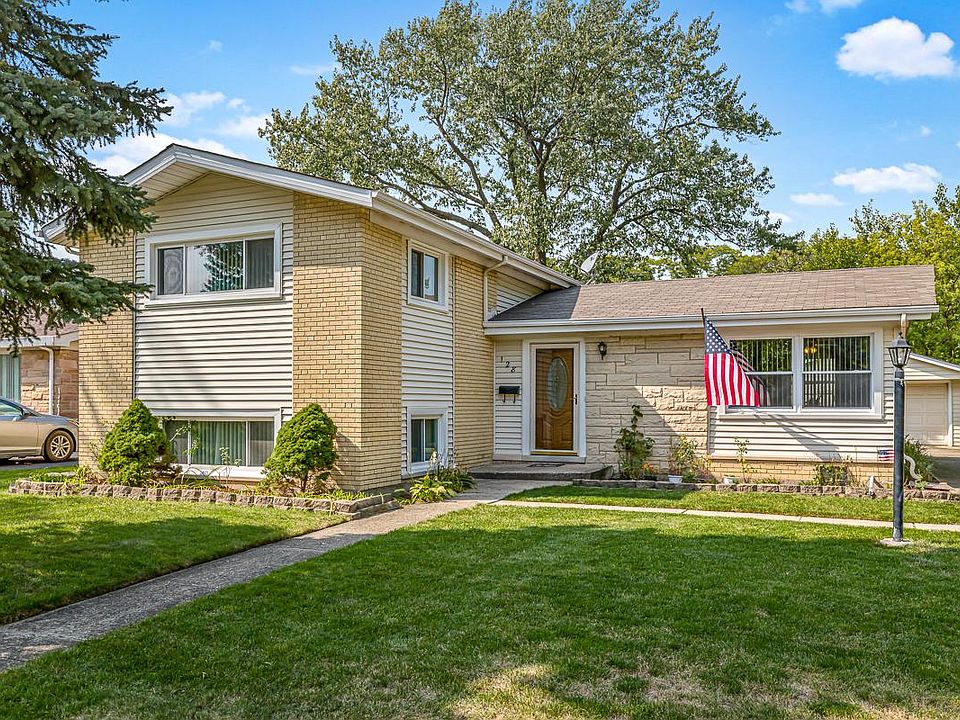 1st image of 128 Pamela Dr