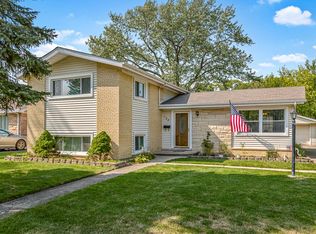128 Pamela Dr, Bensenville, IL 60106