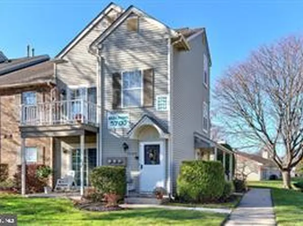 5711 Adelaide Dr, Mount Laurel, NJ 08054