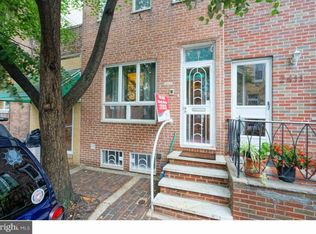 2409 S Sartain St, Philadelphia, PA 19148