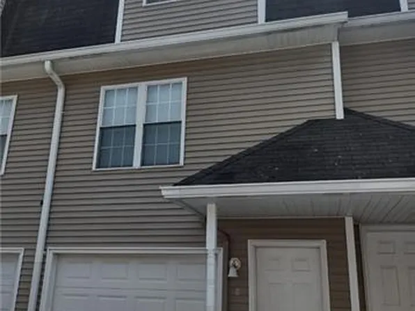 150 Stonefield Drive #8, Waterbury, CT 06705