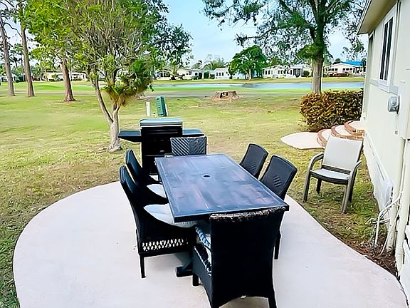 5th image of 1249 Buena Vista Dr #1249