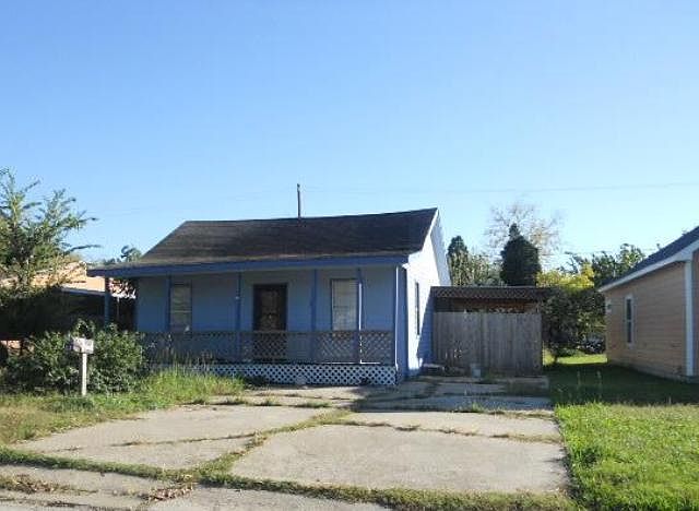 2nd image of 1132 14th St