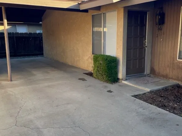 2516 S Sallee St #2516, Visalia, CA 93277