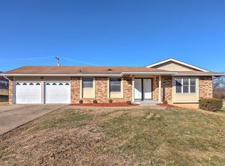 4773 Bristol Rock Rd, Florissant, MO 63033