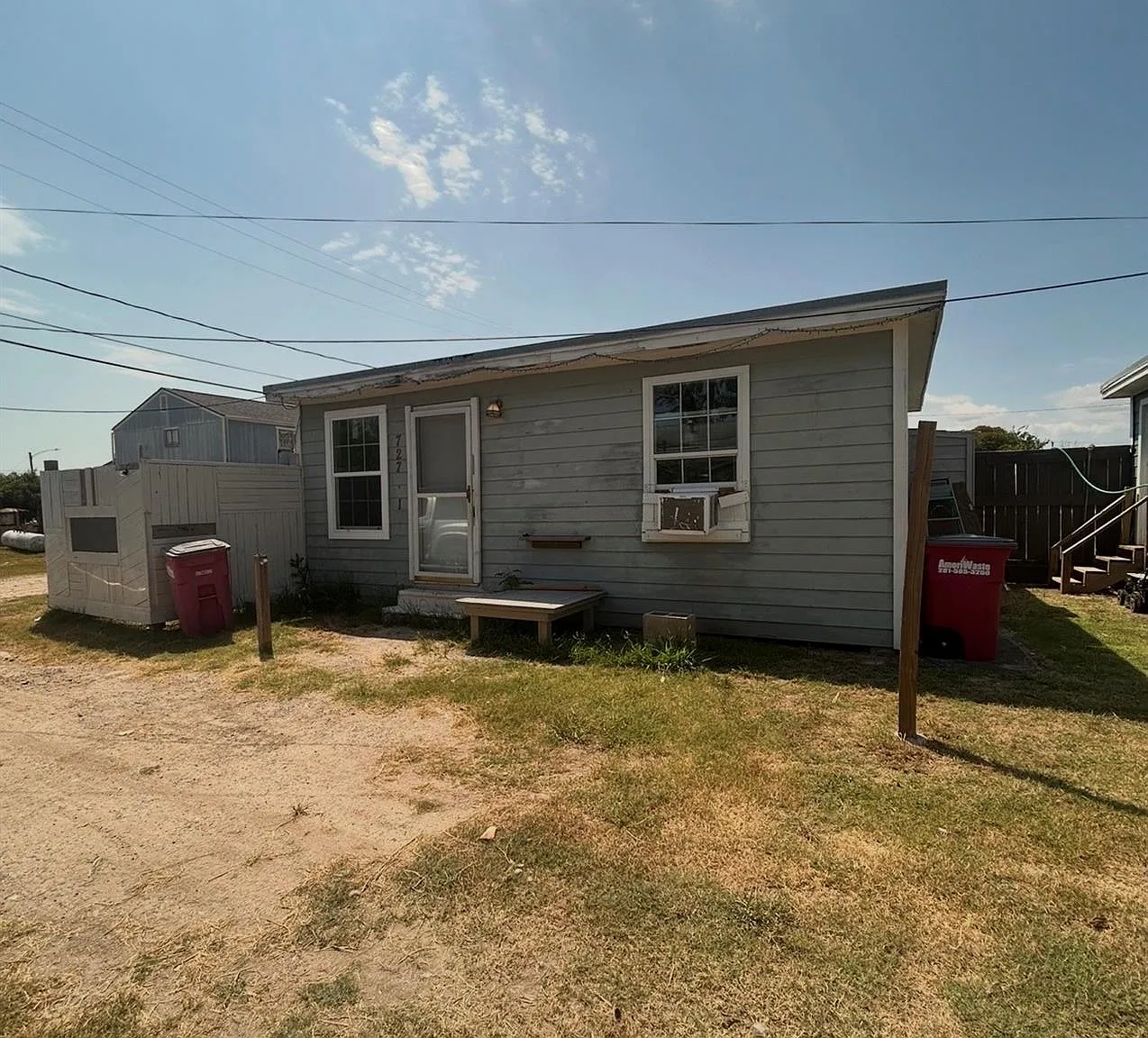 1 bed, 1.0 bath, 480 sqft, $700 — Photo 1