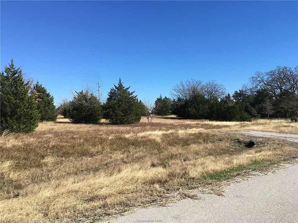 2nd image of 4071 Golden Eagle Dr