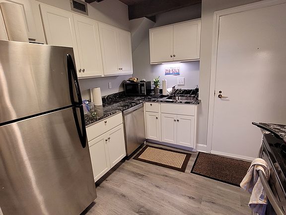 3rd image of 92 Wharf St #B