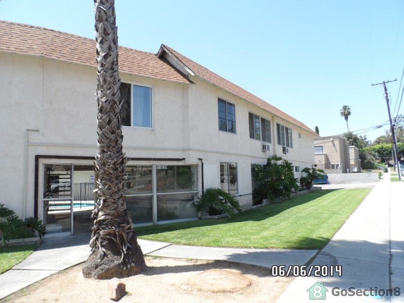 2nd image of 11839 Loma Dr APT 8