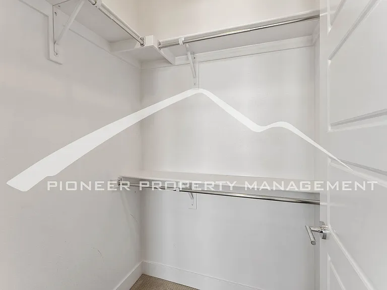 2121 N Marion St #1 — Photo 14