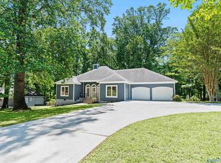 214 Stone Valley Dr, Huntsville, AL 35806