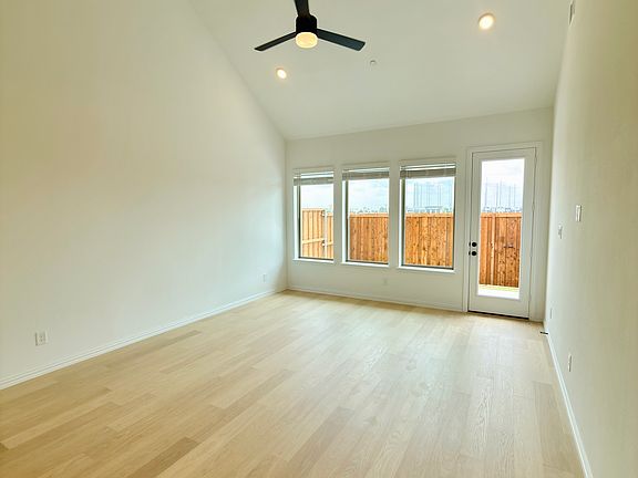 4th image of 3562 Pierce Ln