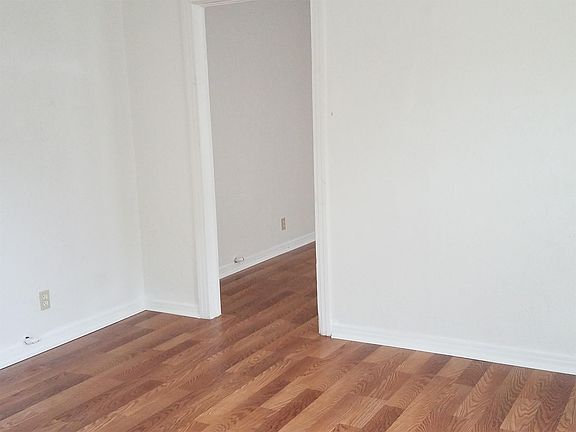 2nd image of 3800 Selma St APT B