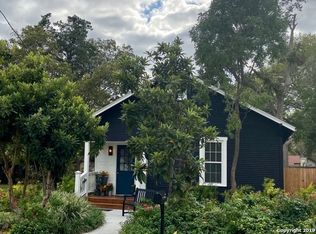 1316 N Avenue I, Shiner, TX 77984