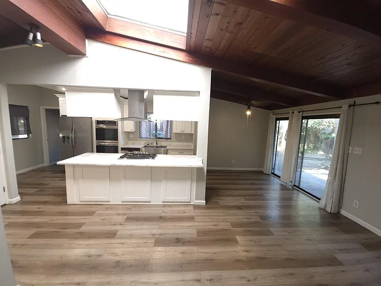 2217 Polk Way — Photo 35