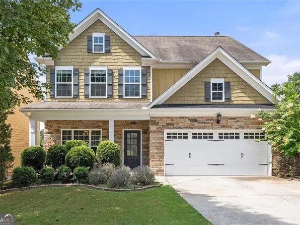 6222 Sapphire Ct, Buford, GA 30518