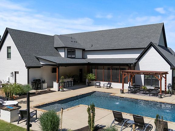 2nd image of 3711 Wilkerson Dr