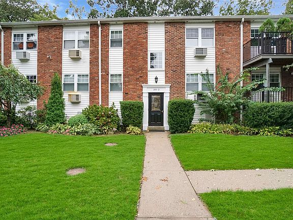 3rd image of 144 Church St APT 3B