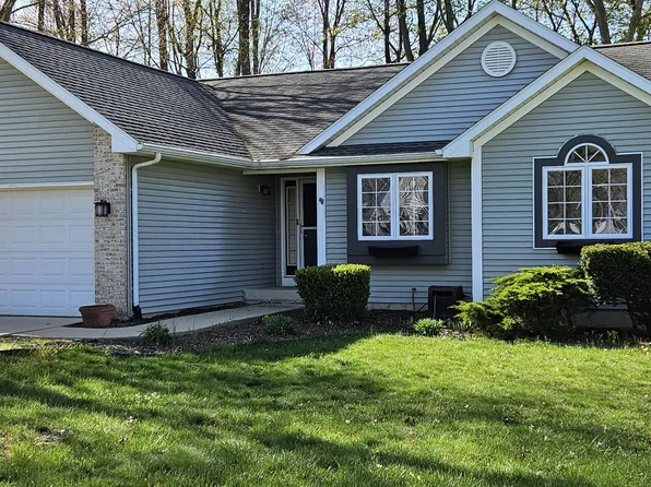 4252 Suffield Woods Ave, Portage, MI 49002