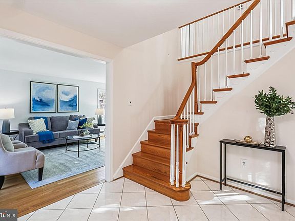 2nd image of 11803 Old Gate Pl