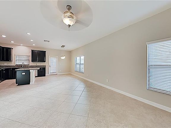 4th image of 28623 Tranquil Lake Cir