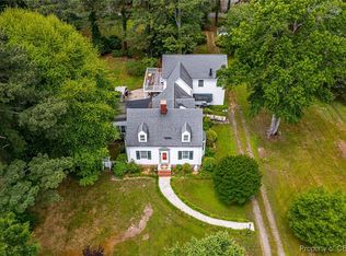 250 Main St, Reedville, VA 22539