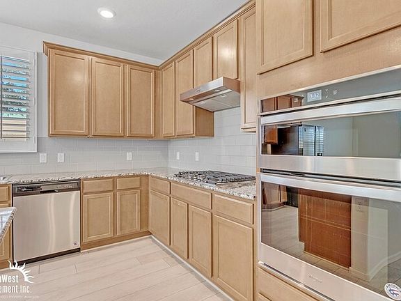 2nd image of 40817 W Somers Dr