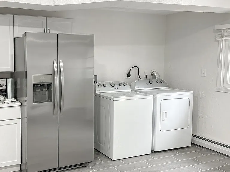 35 Hichborn St #1 — Photo 4