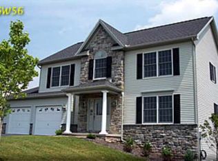 546 Colony Dr, Middletown, PA 17057