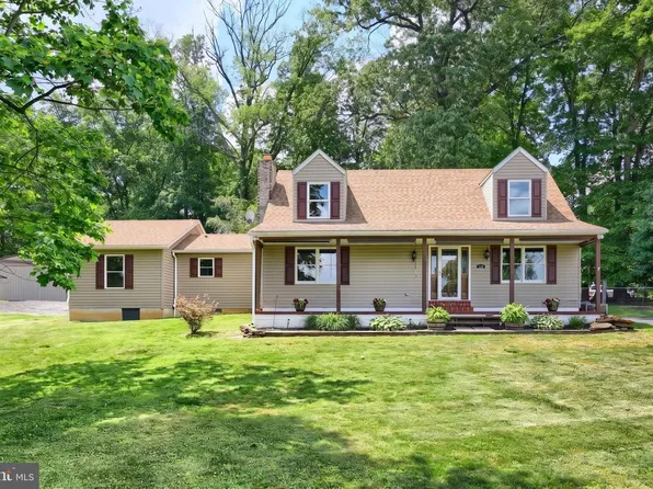 110 Ridge Rd, Delta, PA 17314