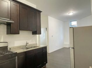 535 W 32nd St #1F, Chicago, IL 60616