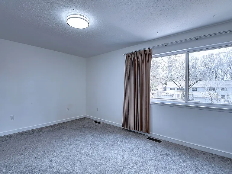 32 Farmington Chase Cres #32 — Photo 23