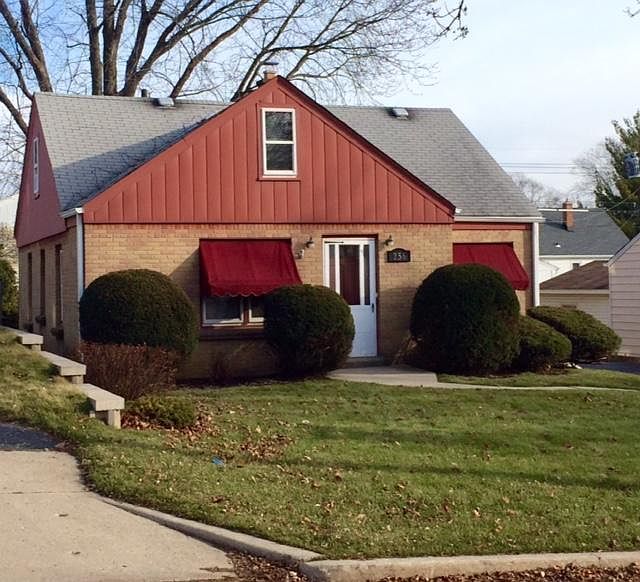 1st image of 256 N 113th St